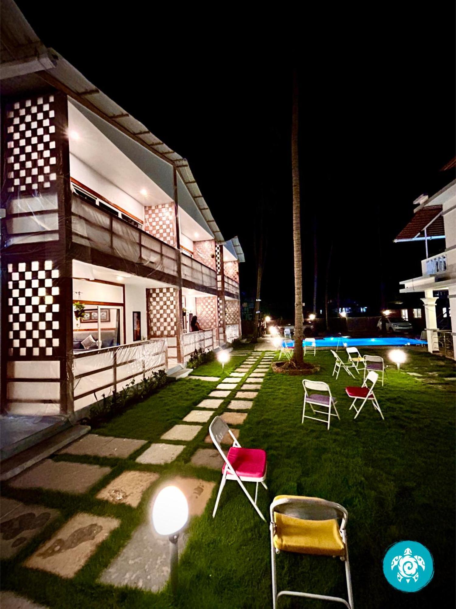 White Turtle Hotel Morjim Dış mekan fotoğraf